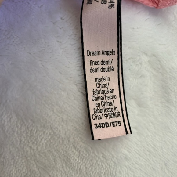 Victoria’s Secret Bra - Picture 3 of 3